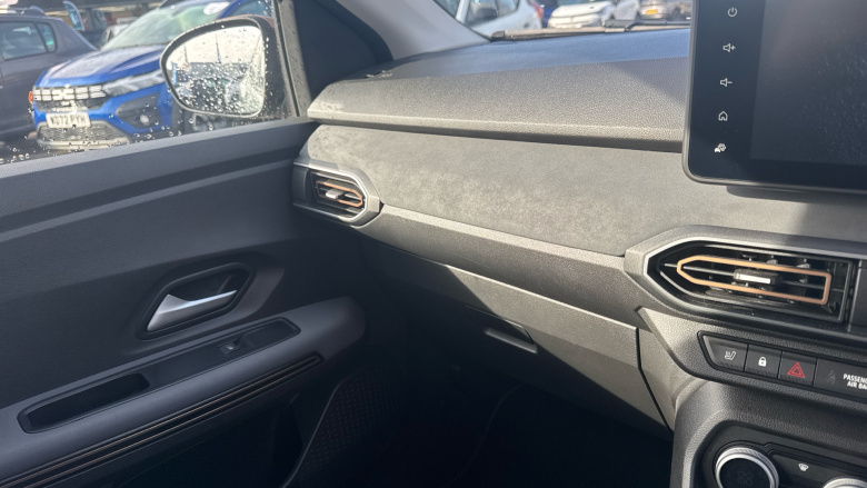 Dacia Sandero Stepway 1.0 TCe Extreme 5dr Petrol Hatchback